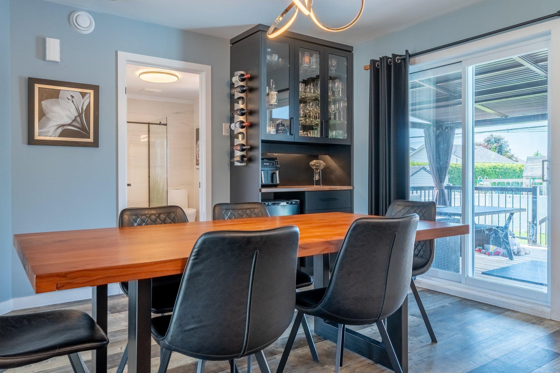 









100


Rue Perron

,
Saint-Philippe,




QC
J0L2K0

