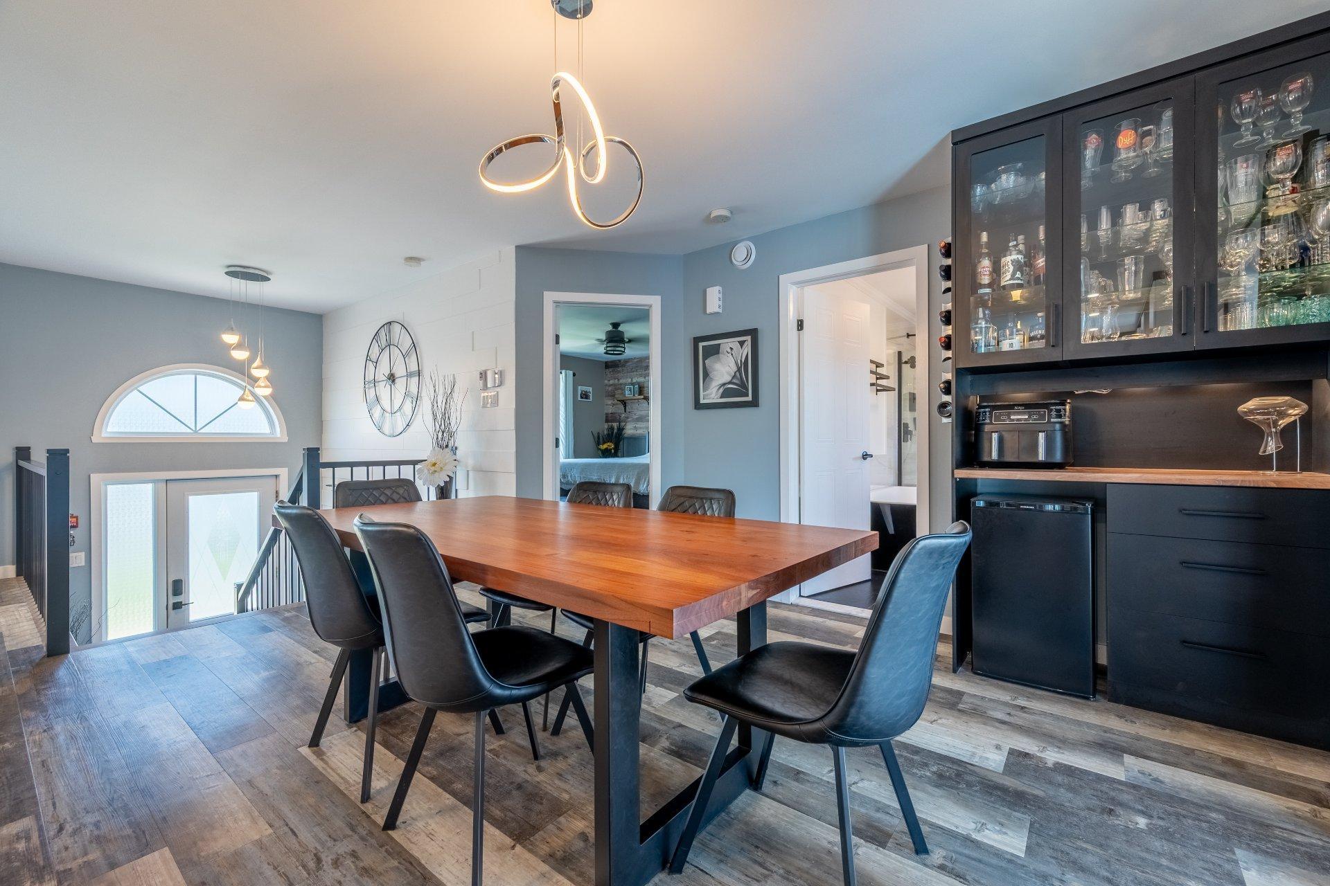 









100


Rue Perron

,
Saint-Philippe,




QC
J0L2K0

