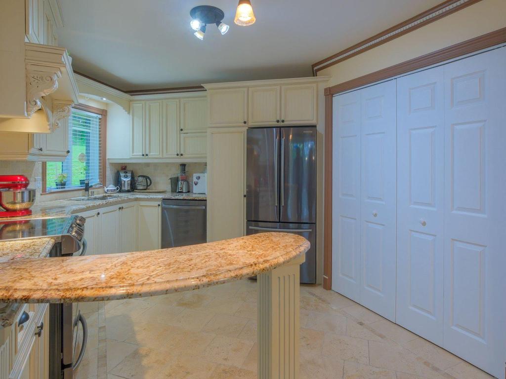 









3450Z


Ch. St-Roch N.

,
Rock Forest/Saint-Élie/Deauville (Sherbrooke),




QC
J1R0H3

