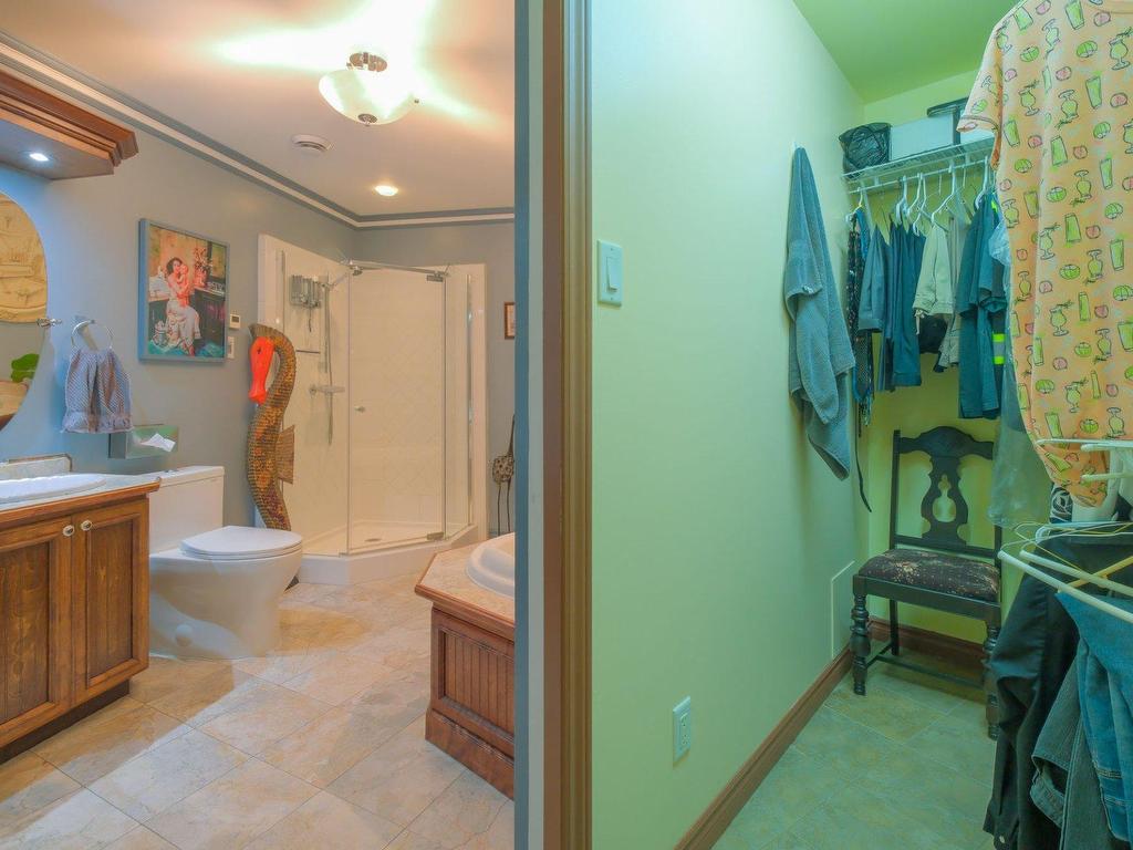 









3450Z


Ch. St-Roch N.

,
Rock Forest/Saint-Élie/Deauville (Sherbrooke),




QC
J1R0H3

