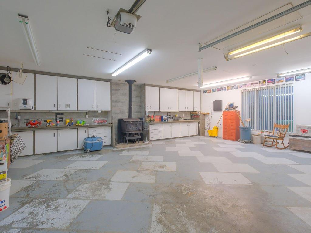 









3450Z


Ch. St-Roch N.

,
Rock Forest/Saint-Élie/Deauville (Sherbrooke),




QC
J1R0H3

