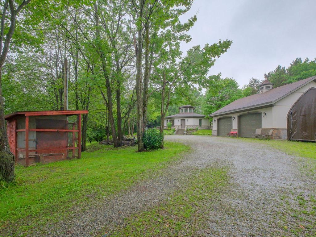 









3450Z


Ch. St-Roch N.

,
Rock Forest/Saint-Élie/Deauville (Sherbrooke),




QC
J1R0H3

