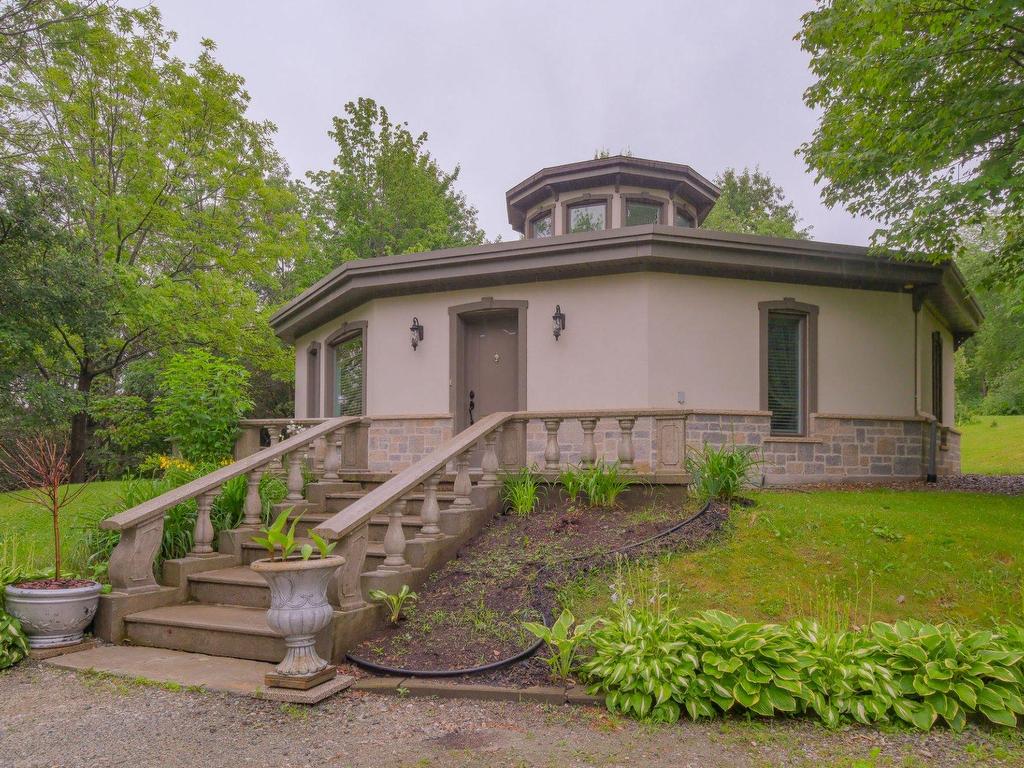 









3450Z


Ch. St-Roch N.

,
Rock Forest/Saint-Élie/Deauville (Sherbrooke),




QC
J1R0H3

