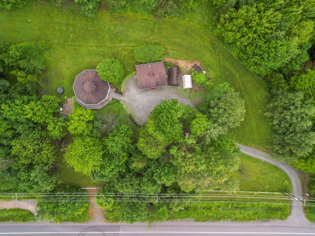 









3450Z


Ch. St-Roch N.

,
Rock Forest/Saint-Élie/Deauville (Sherbrooke),




QC
J1R0H3

