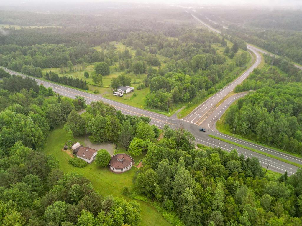 









3450Z


Ch. St-Roch N.

,
Rock Forest/Saint-Élie/Deauville (Sherbrooke),




QC
J1R0H3

