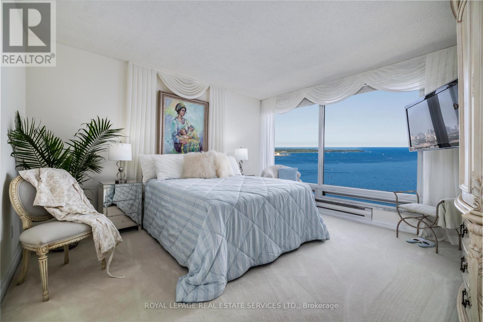 












4302 - 1 PALACE PIER COURT

,
Toronto,




Ontario
M8V3W9

