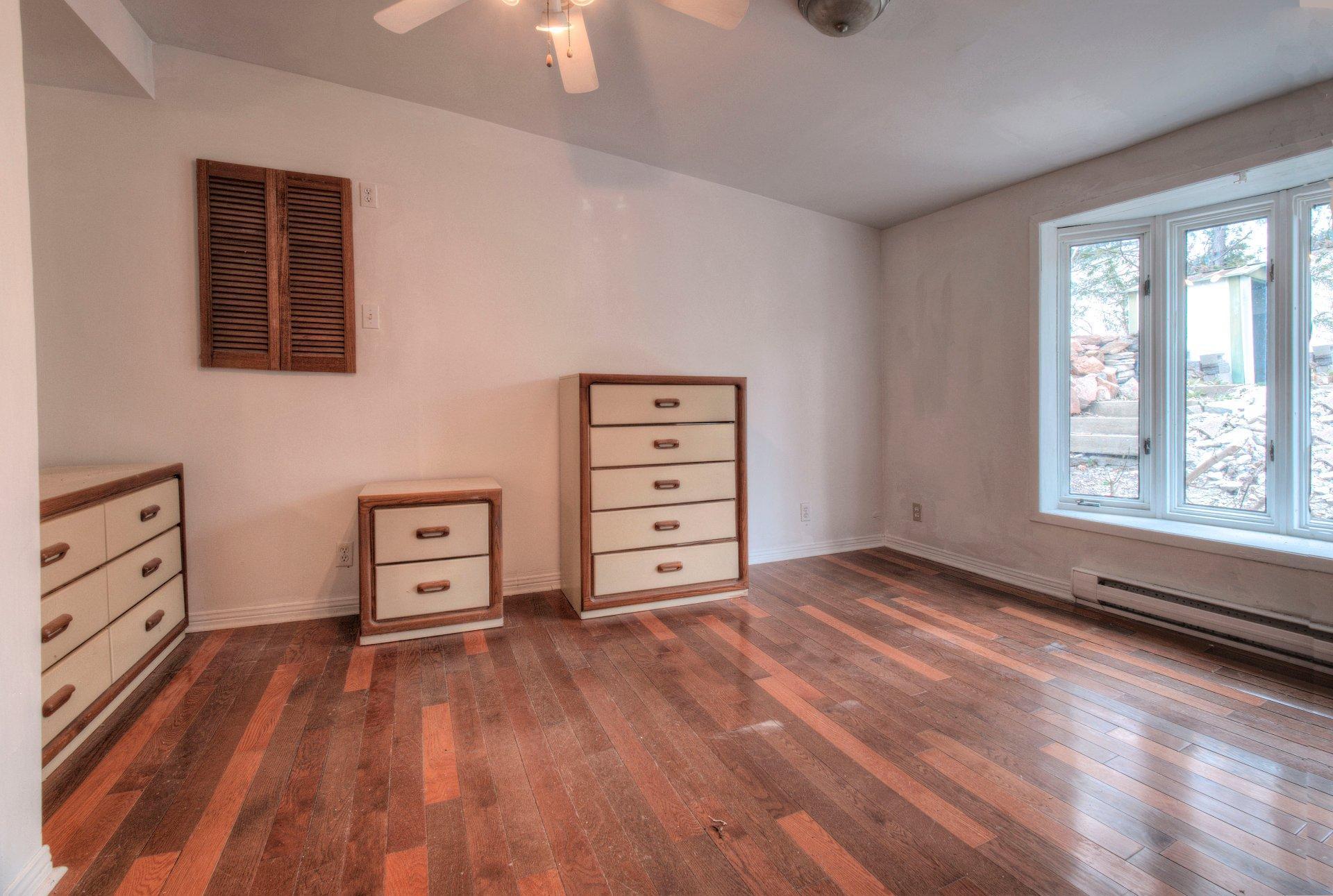 









105


Av. des Tourterelles

,
Pontiac,




QC
J0X2G0


