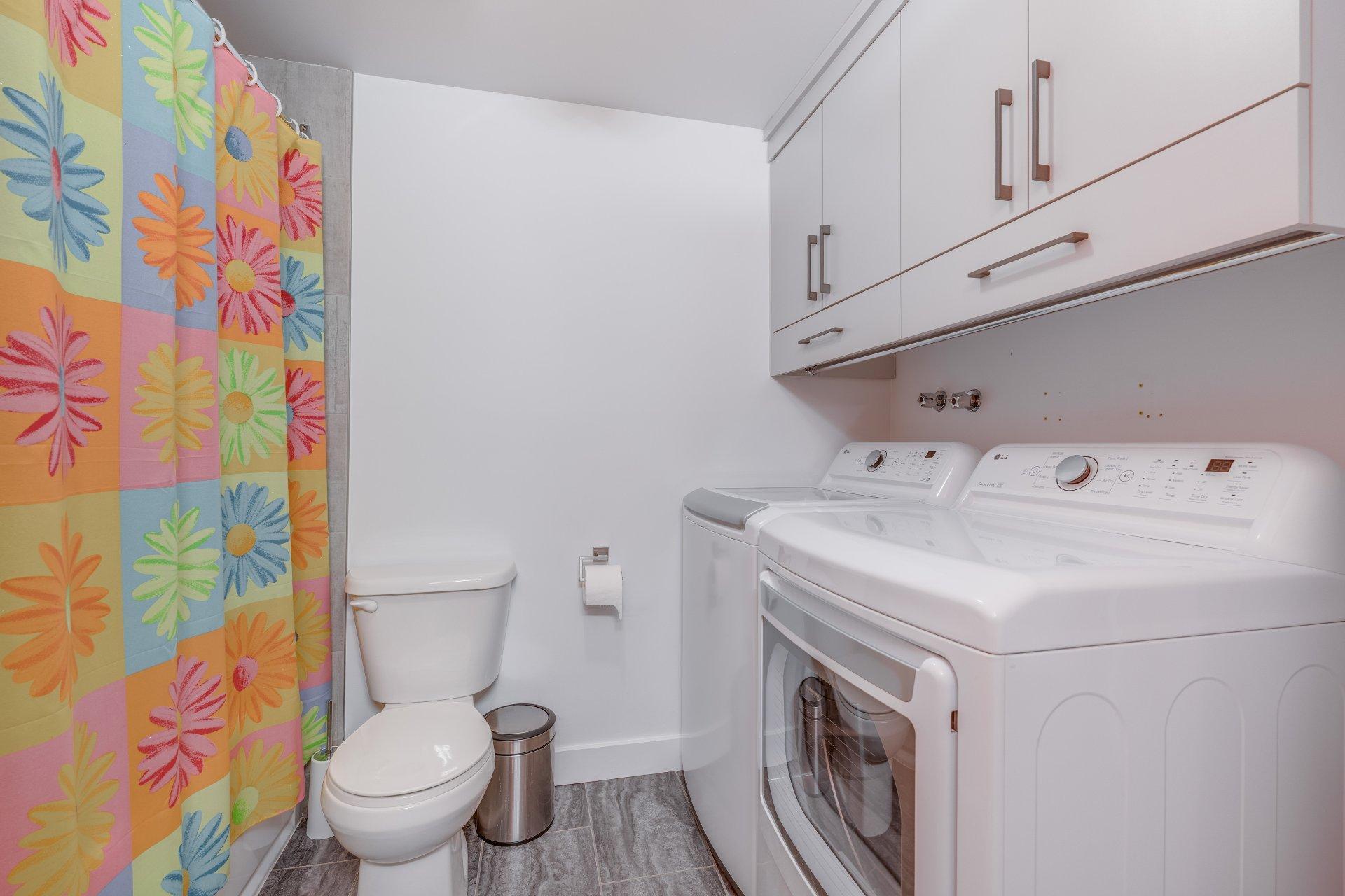 









100


Rue du Lac

, 207,
Sherbrooke (Brompton/Rock Forest/Saint-Élie/Deauville),




QC
J1N3M8

