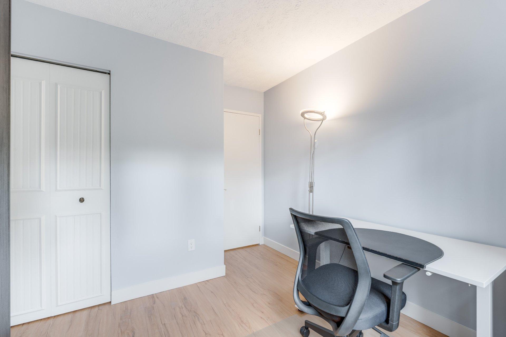 









100


Rue du Lac

, 207,
Sherbrooke (Brompton/Rock Forest/Saint-Élie/Deauville),




QC
J1N3M8

