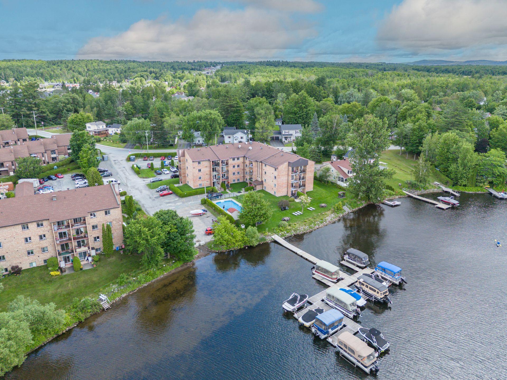 









100


Rue du Lac

, 207,
Sherbrooke (Brompton/Rock Forest/Saint-Élie/Deauville),




QC
J1N3M8

