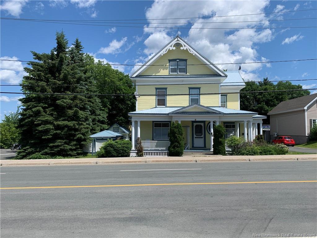 









20


Sugarloaf

,
Campbellton,




NB
E3N 3B1

