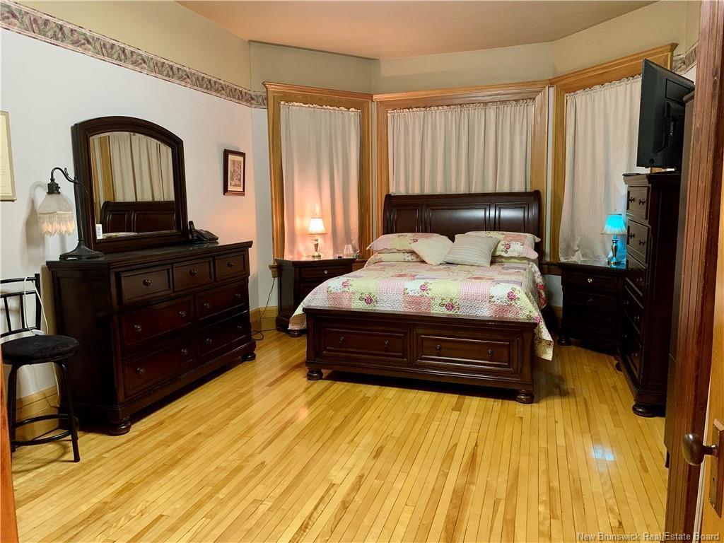 









20


Sugarloaf

,
Campbellton,




NB
E3N 3B1

