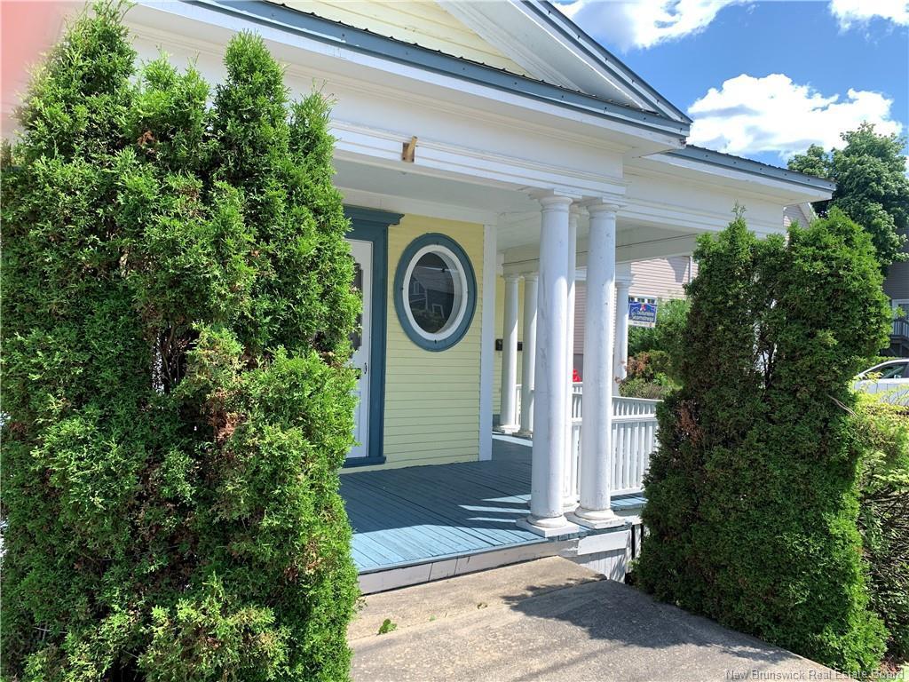 









20


Sugarloaf

,
Campbellton,




NB
E3N 3B1

