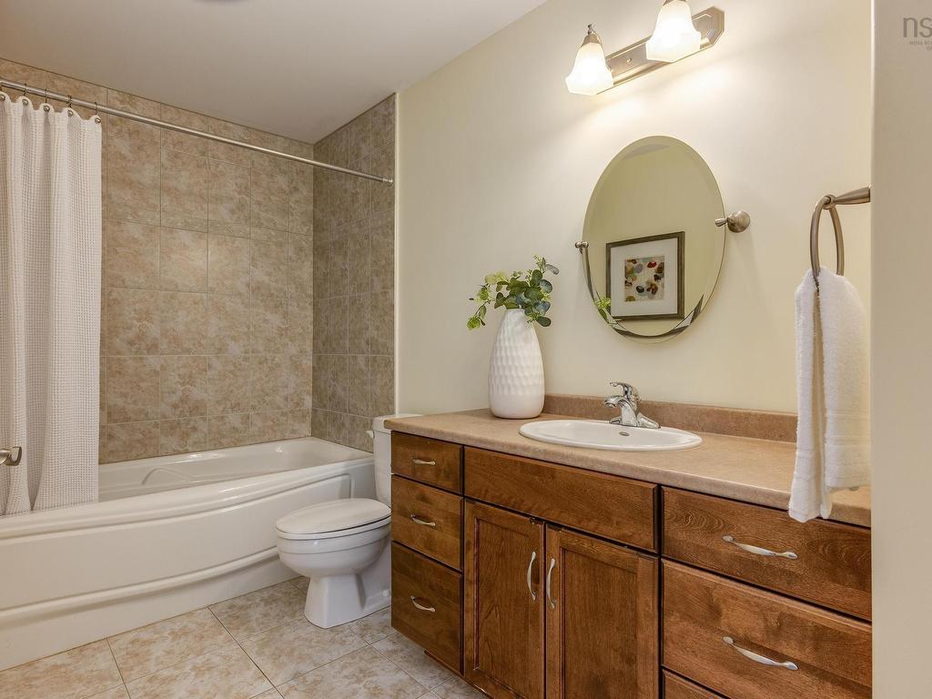 












207 11 Springvale Avenue

,
Halifax,




NS
B3N 0A3


