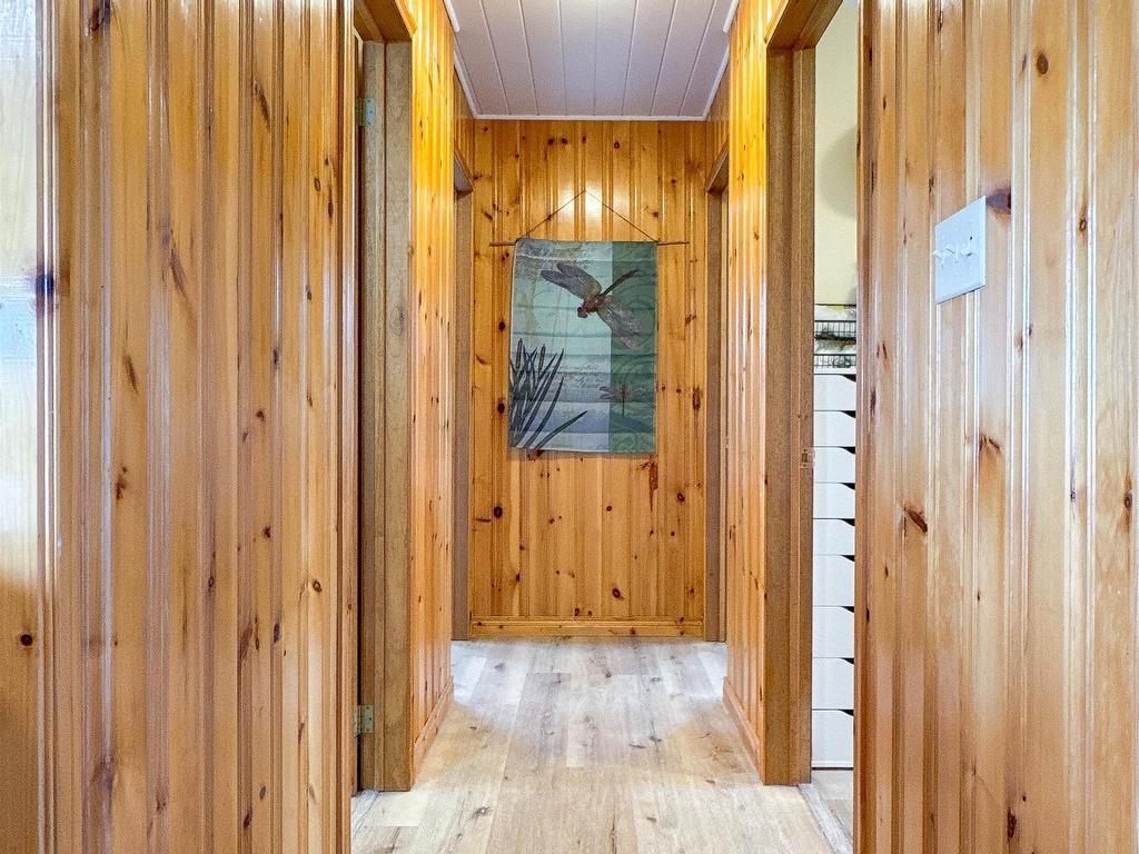 












227 Hummingbird Court

,
Oyster Bed Bridge,







PE
C1E 0N8

