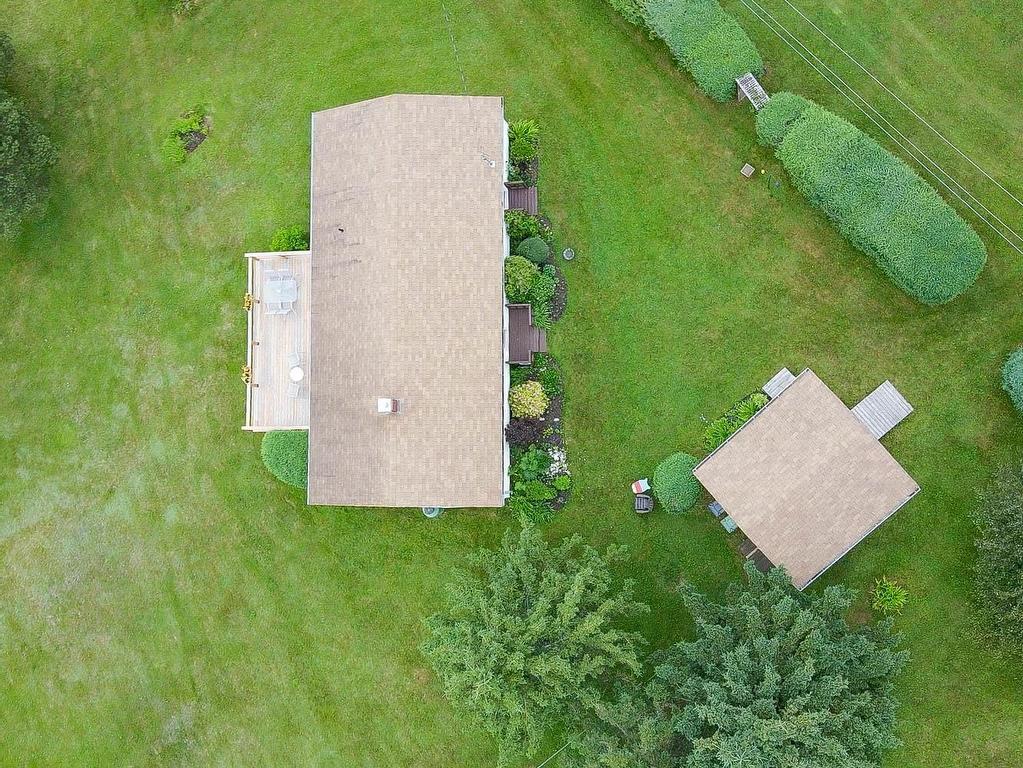 












227 Hummingbird Court

,
Oyster Bed Bridge,







PE
C1E 0N8

