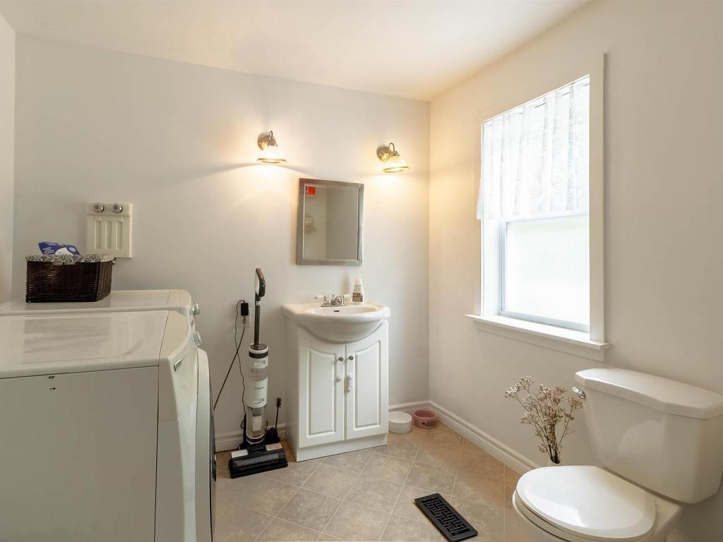 












5851 Highway 1

,
St. Croix,




NS
B0N 1L0

