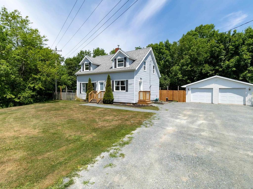 












5851 Highway 1

,
St. Croix,




NS
B0N 1L0

