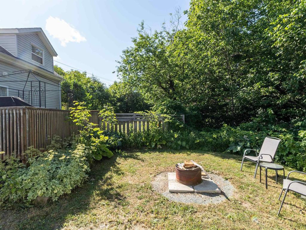 












5851 Highway 1

,
St. Croix,




NS
B0N 1L0

