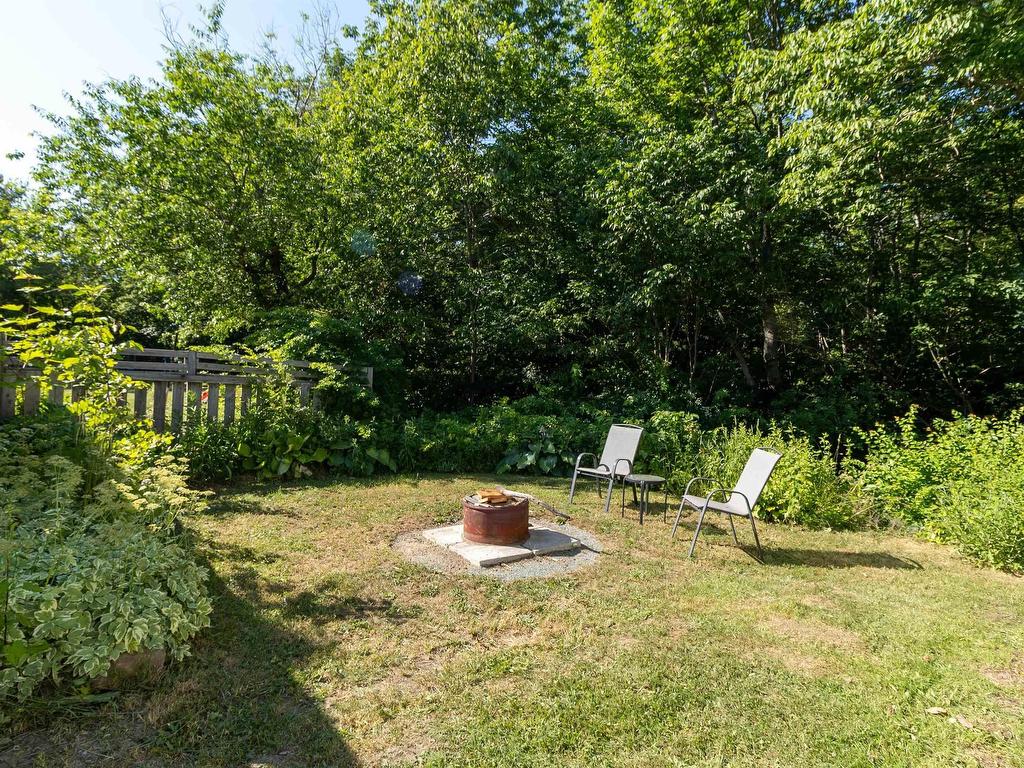












5851 Highway 1

,
St. Croix,




NS
B0N 1L0

