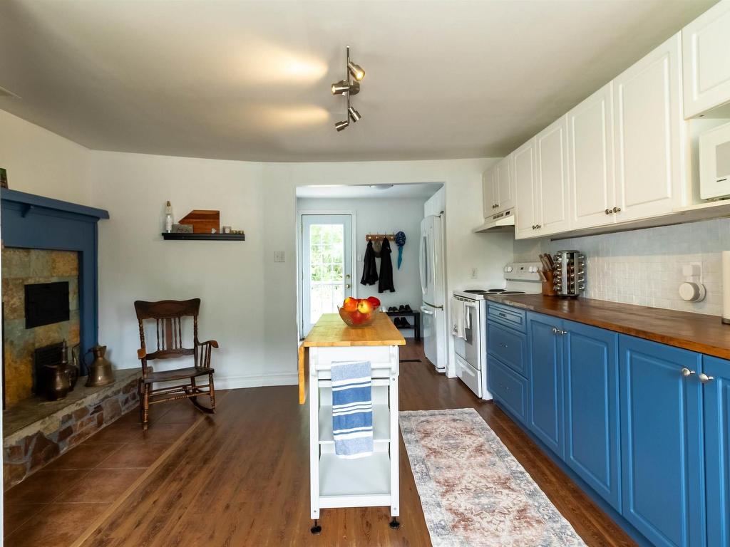 












5851 Highway 1

,
St. Croix,




NS
B0N 1L0

