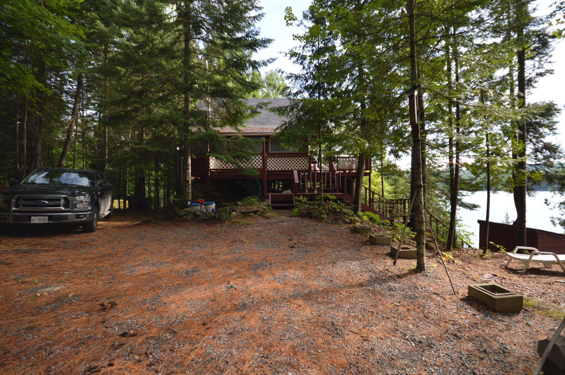 









11049


Ch. Chadrofer

,
Labelle,




QC
J0T1H0

