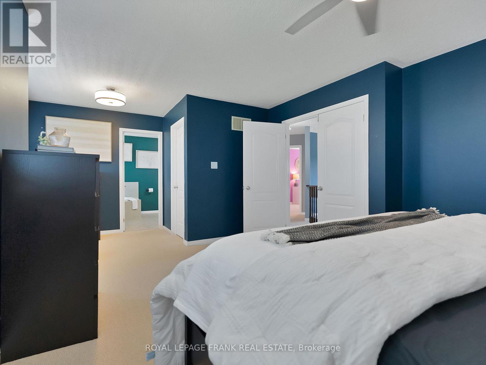 












67 ANTIOCH COURT

,
Brock (Sunderland),




Ontario
L0C1H0

