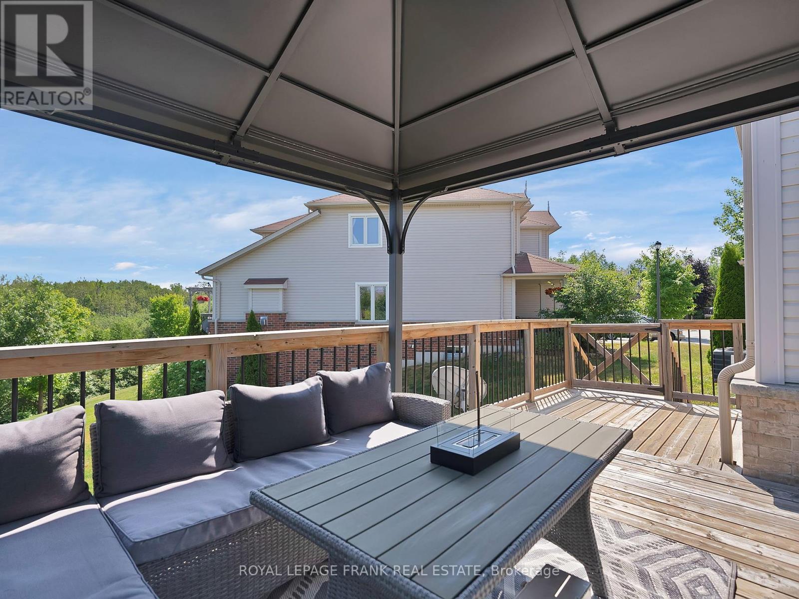 












67 ANTIOCH COURT

,
Brock (Sunderland),




Ontario
L0C1H0

