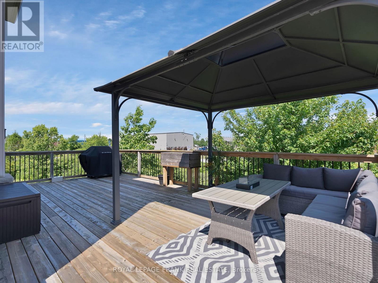 












67 ANTIOCH COURT

,
Brock (Sunderland),




Ontario
L0C1H0

