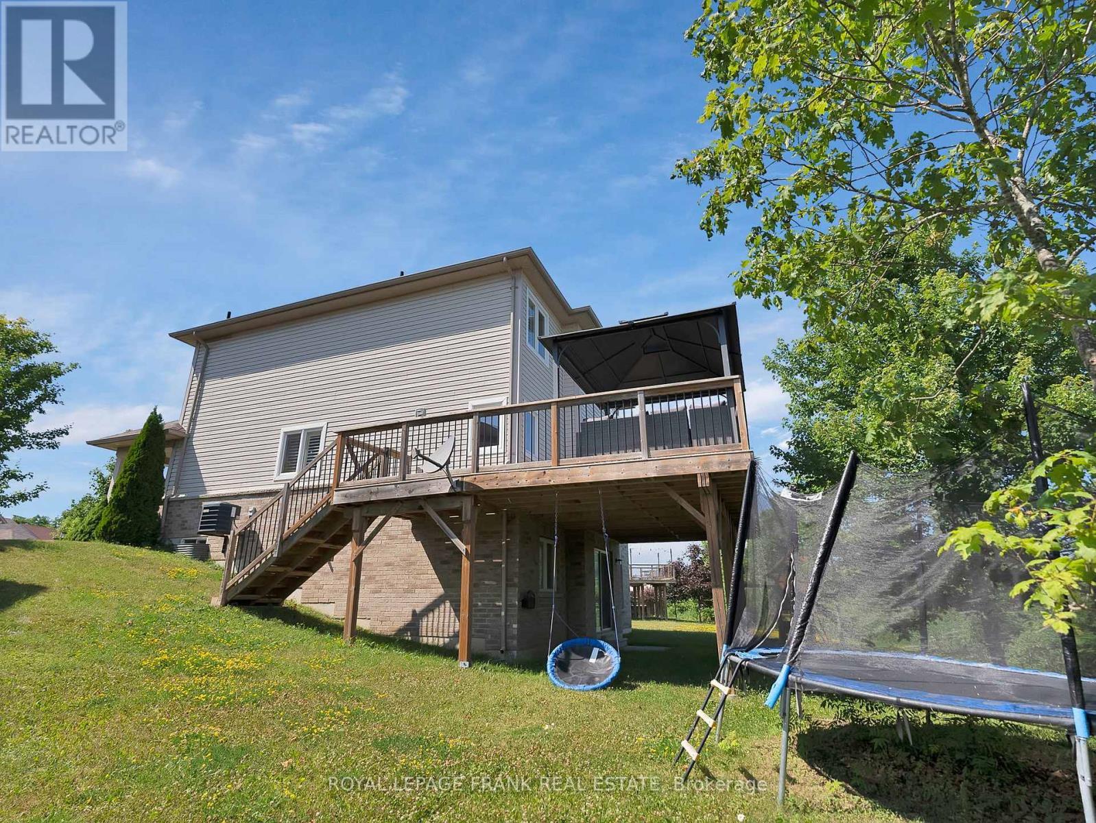 












67 ANTIOCH COURT

,
Brock (Sunderland),




Ontario
L0C1H0

