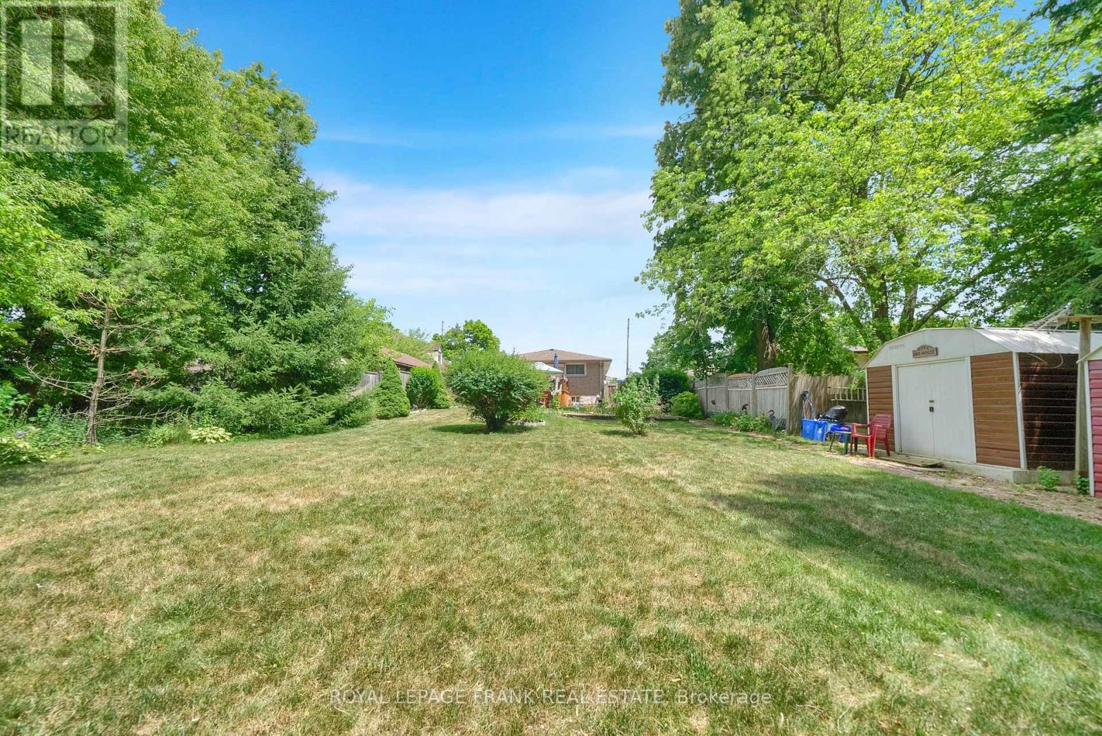 












406 WILSON ROAD N

,
Oshawa (O'Neill),




Ontario
L1G6E5

