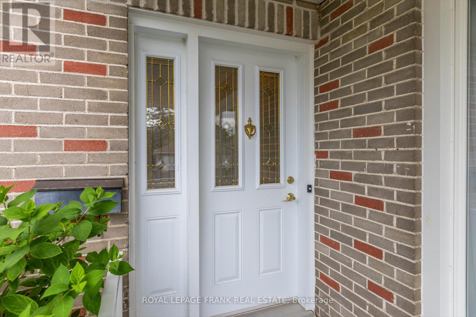 












812 SCHNEIDER PLACE

,
Peterborough North (South),




Ontario
K9H5S5

