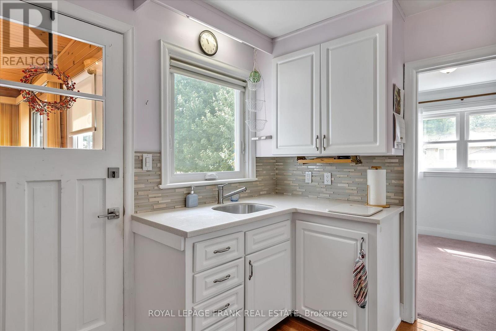 












812 SCHNEIDER PLACE

,
Peterborough North (South),




Ontario
K9H5S5

