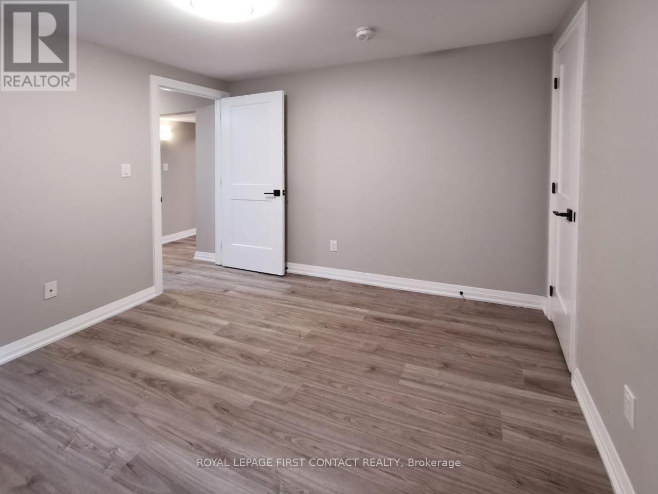 












BASEMENT - 193 HANMER STREET E

,
Barrie,




Ontario
L4M6W6

