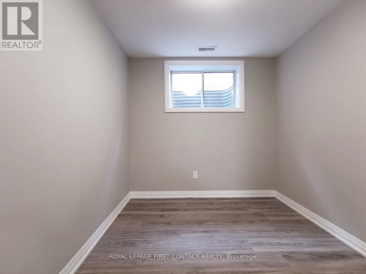 












BASEMENT - 193 HANMER STREET E

,
Barrie,




Ontario
L4M6W6

