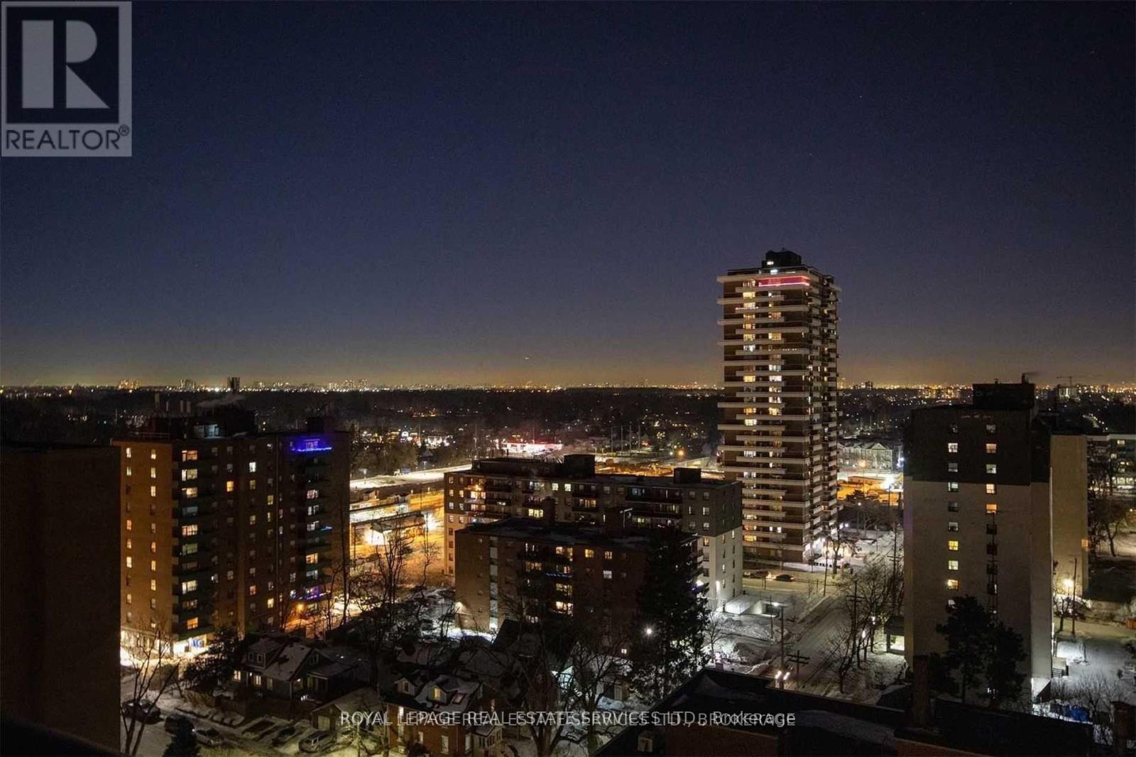 












1709 - 21 PARK STREET E

,
Mississauga,




Ontario
L5G1L7

