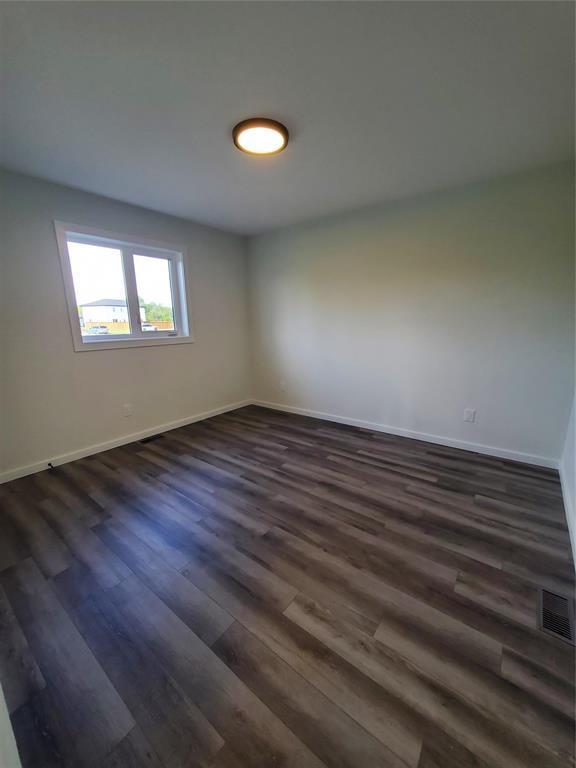 












398 St Alphonse Avenue

,
Ste Anne,




Manitoba
R5H0B1

