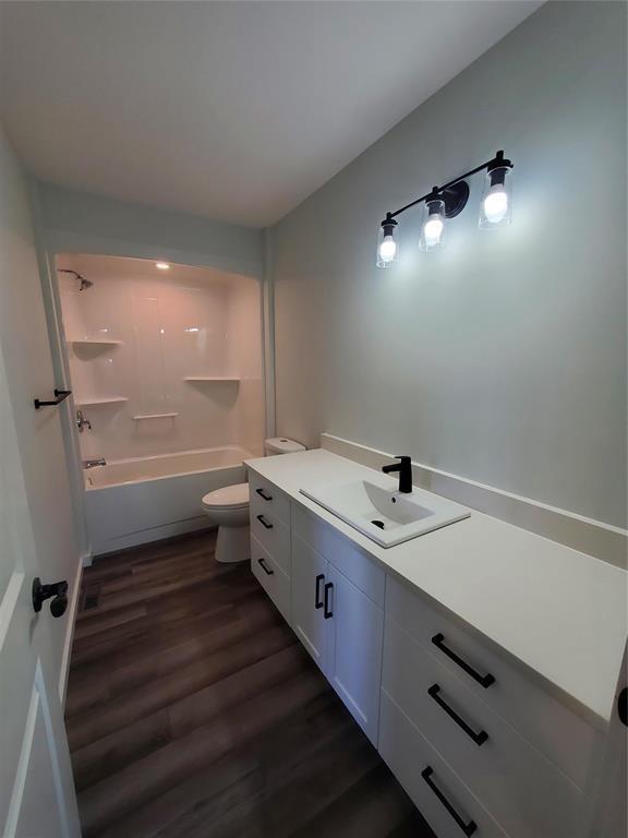 












398 St Alphonse Avenue

,
Ste Anne,




Manitoba
R5H0B1

