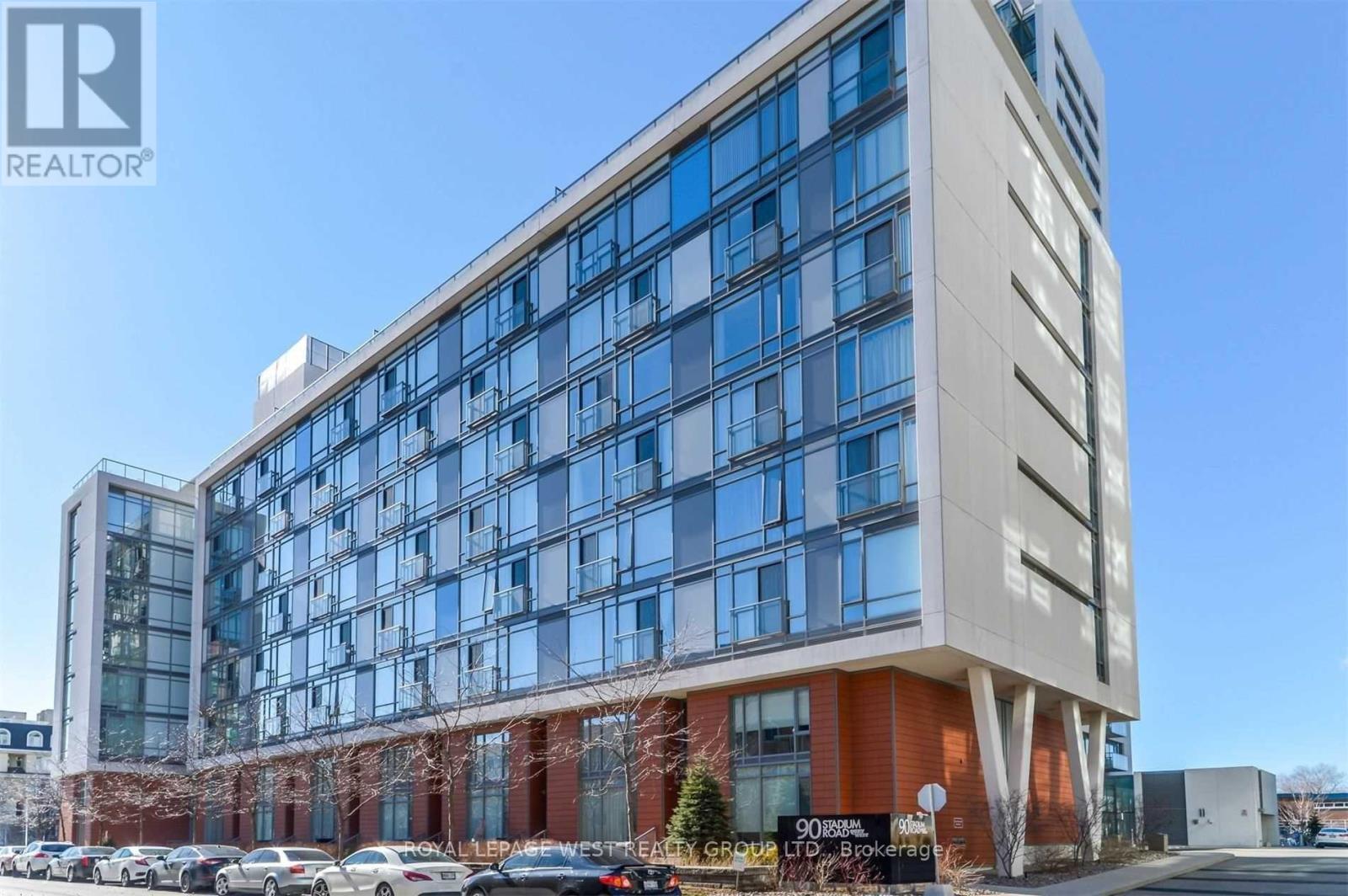 












519 - 90 STADIUM ROAD

,
Toronto,




Ontario
M5V3W5

