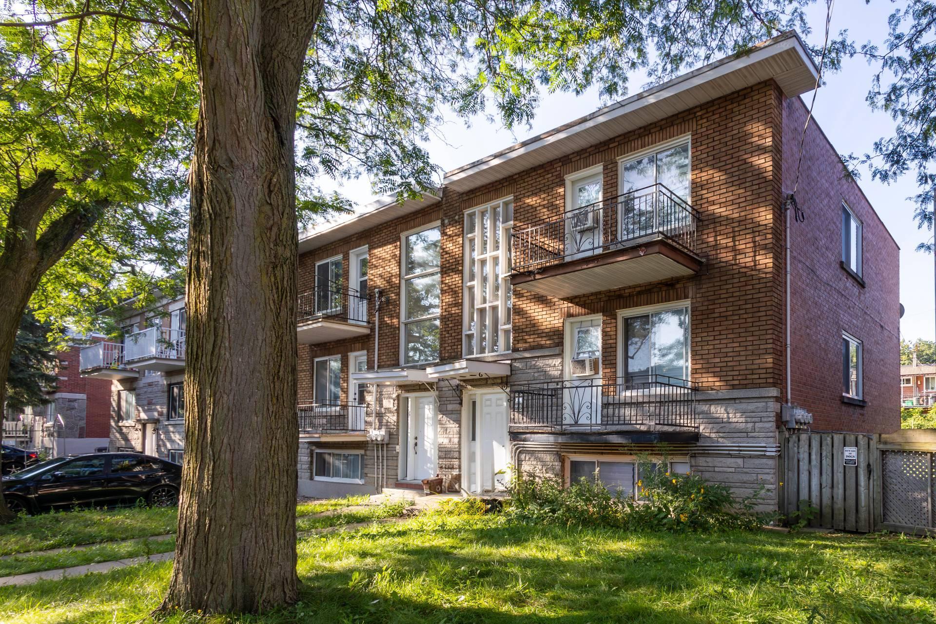 









10660

 - 10664


Rue Sackville

,
Montréal (Ahuntsic-Cartierville),




QC
H2B2W9

