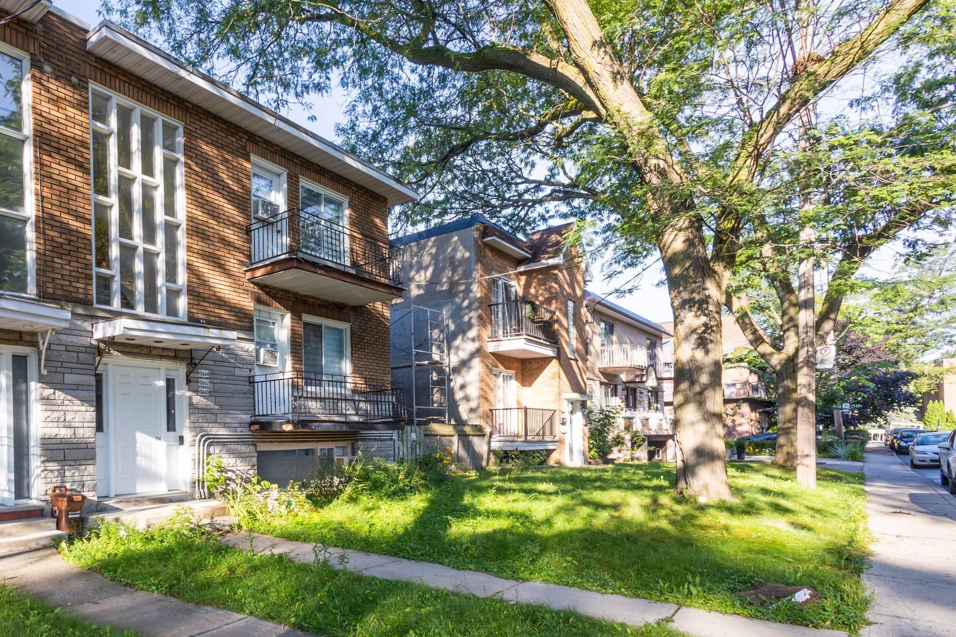 









10660

 - 10664


Rue Sackville

,
Montréal (Ahuntsic-Cartierville),




QC
H2B2W9

