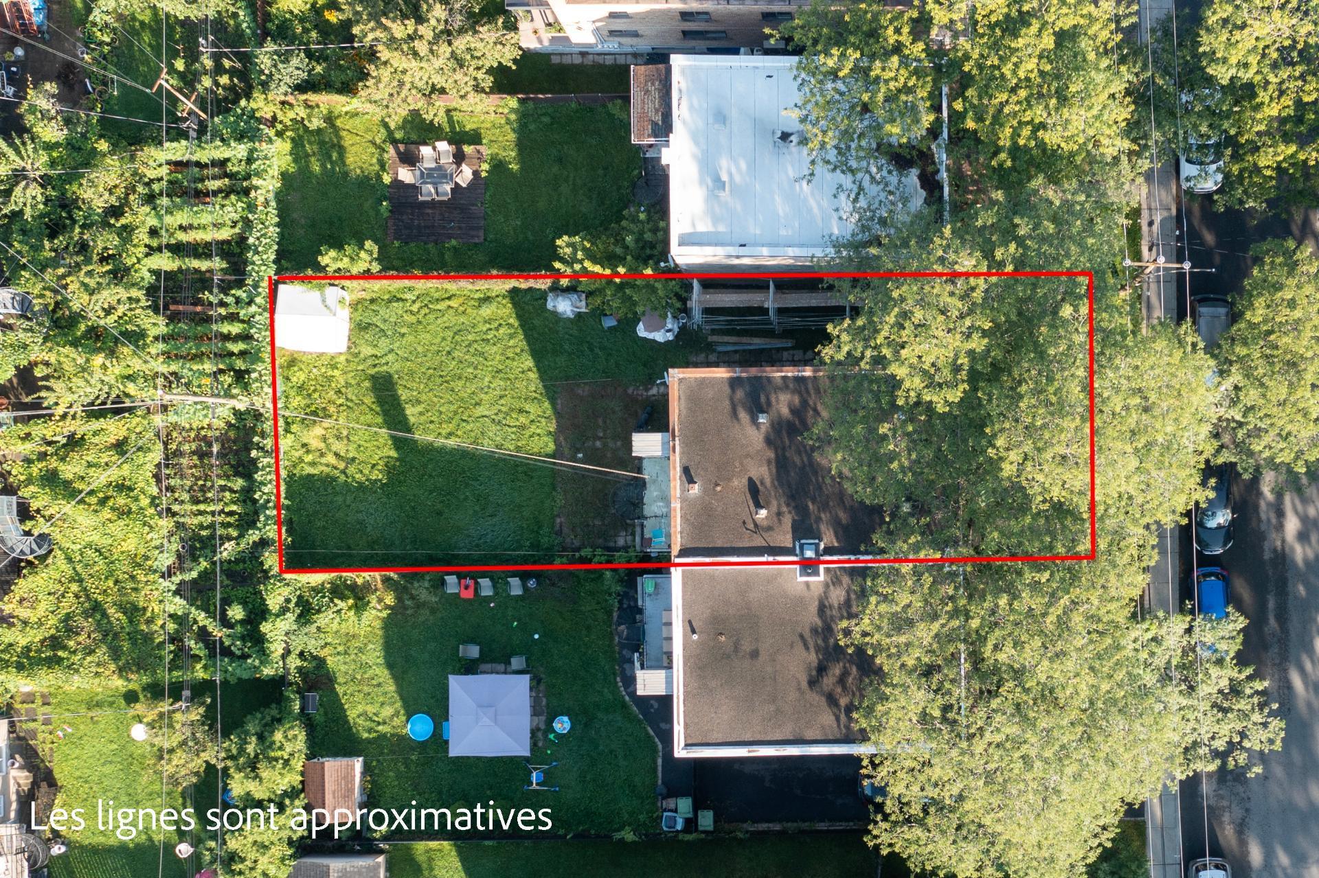 









10660

 - 10664


Rue Sackville

,
Montréal (Ahuntsic-Cartierville),




QC
H2B2W9

