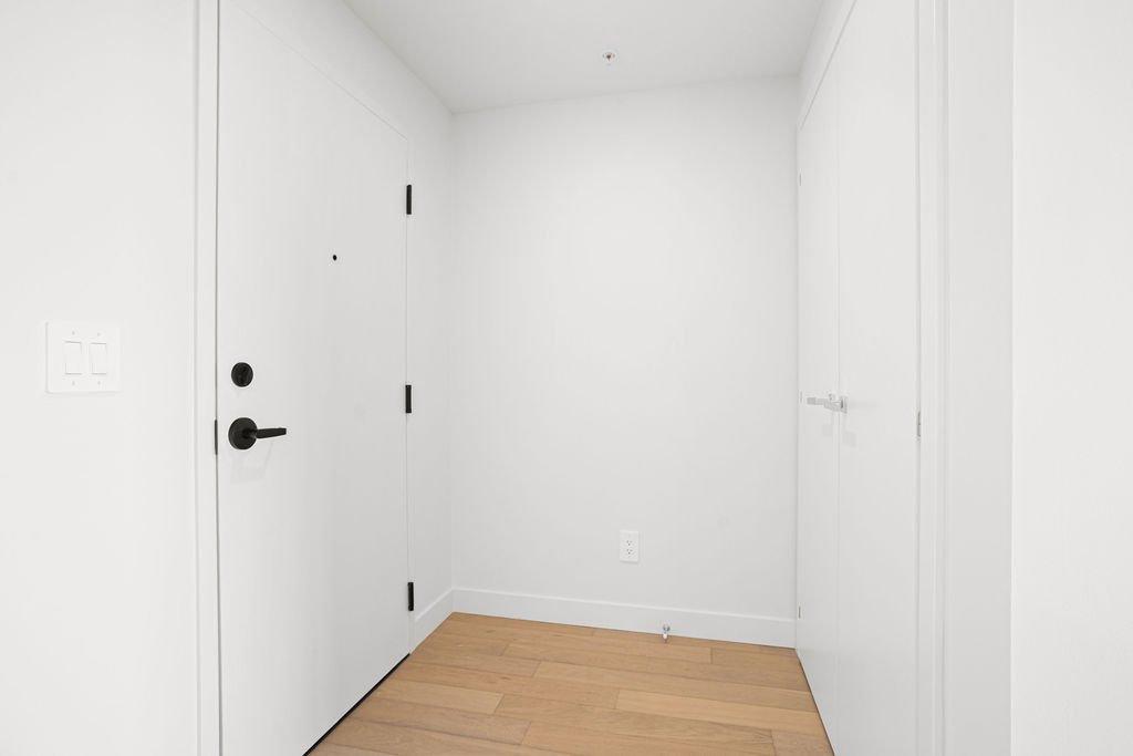 









3671


Av. Jean-Béraud

, 1205,
Laval (Chomedey),




QC
H7T0S3

