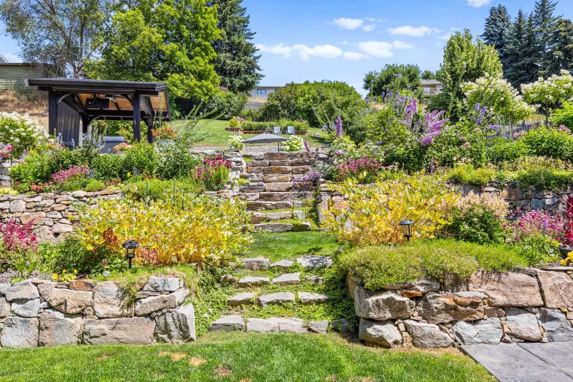 









1441


Black Mountain

Crescent,
Kelowna,




BC
V1P 1P6

