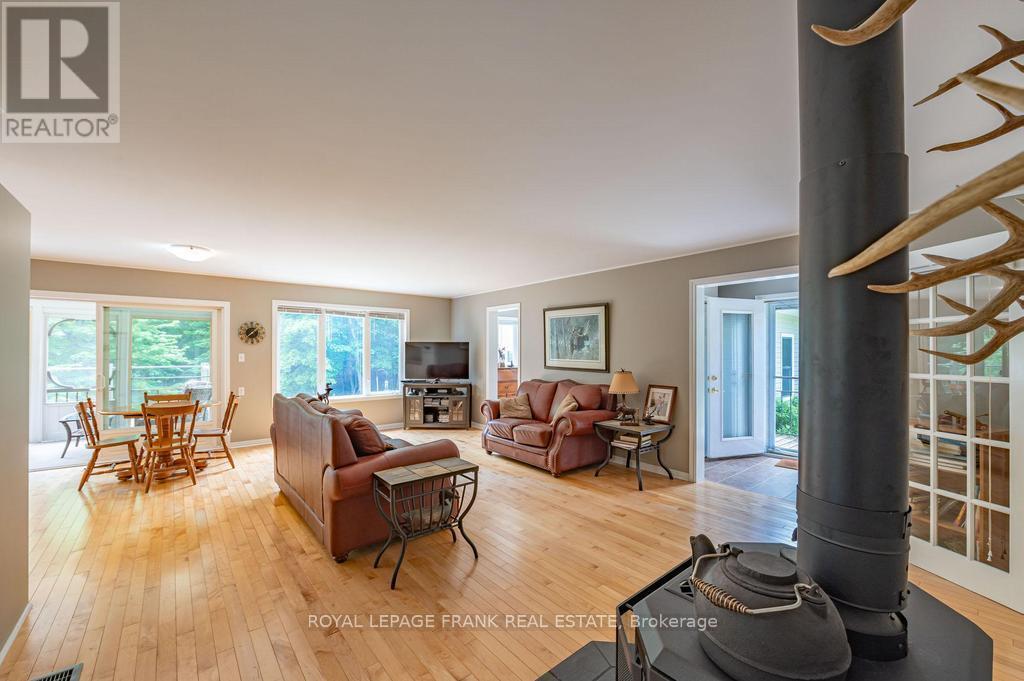 












3585 COUNTY ROAD 620

,
North Kawartha,




Ontario
K0L1A0

