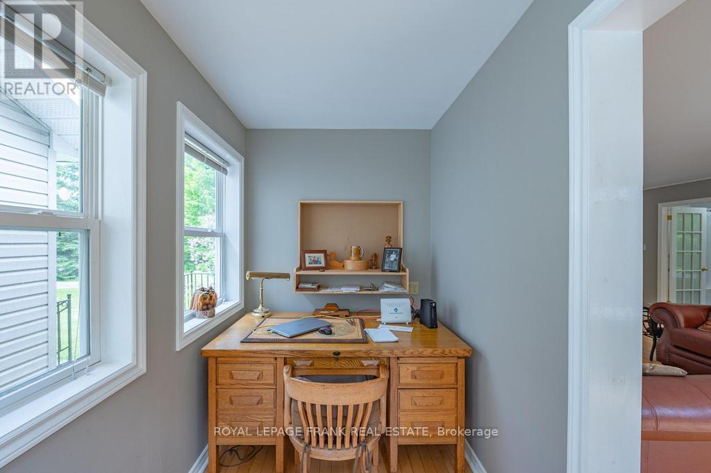 












3585 COUNTY ROAD 620

,
North Kawartha,




Ontario
K0L1A0


