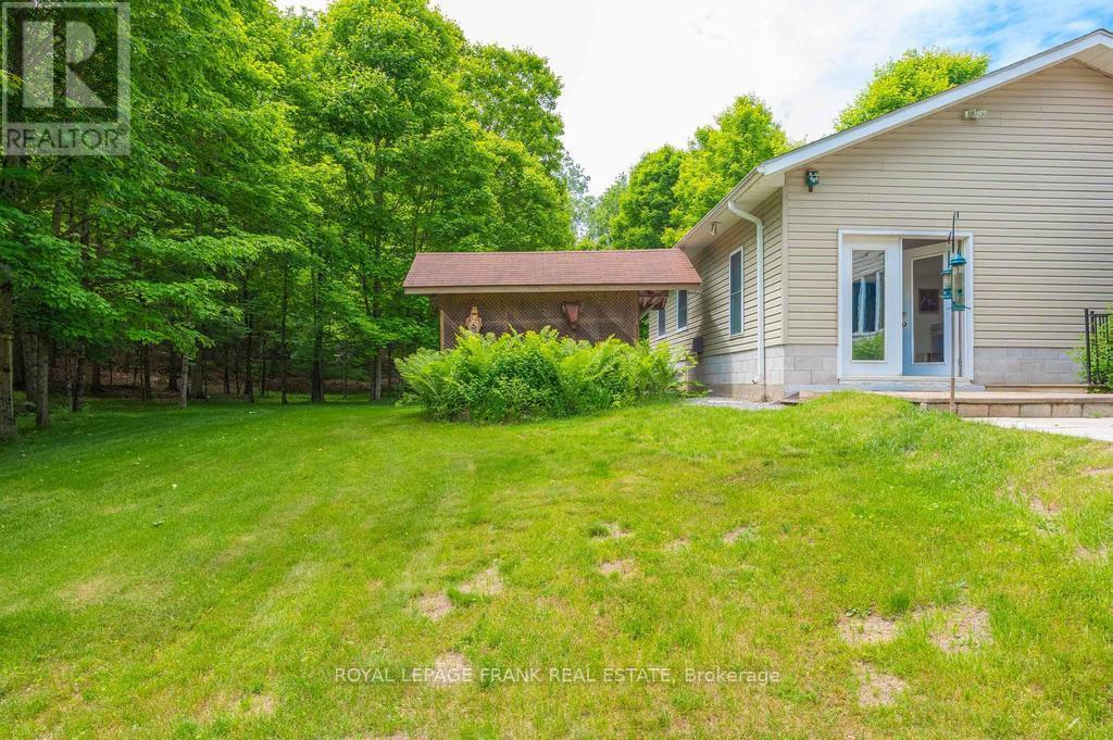 












3585 COUNTY ROAD 620

,
North Kawartha,




Ontario
K0L1A0

