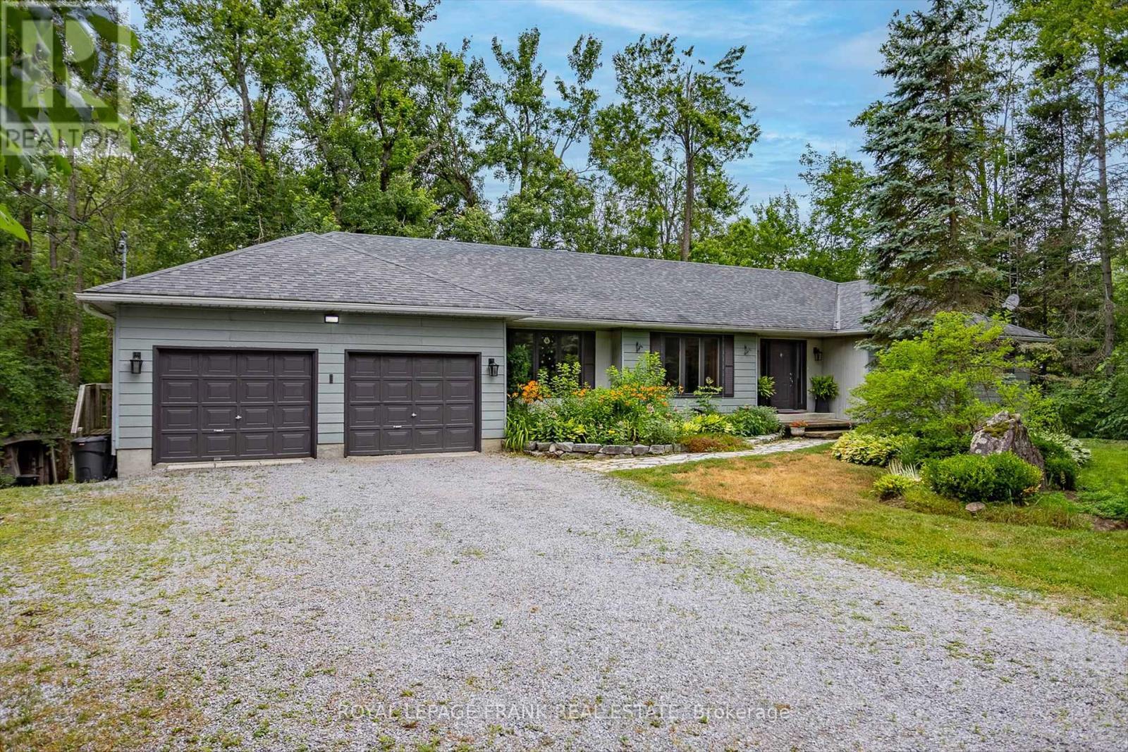 












102 EDWINA DRIVE

,
Trent Lakes,




Ontario
K0M1A0

