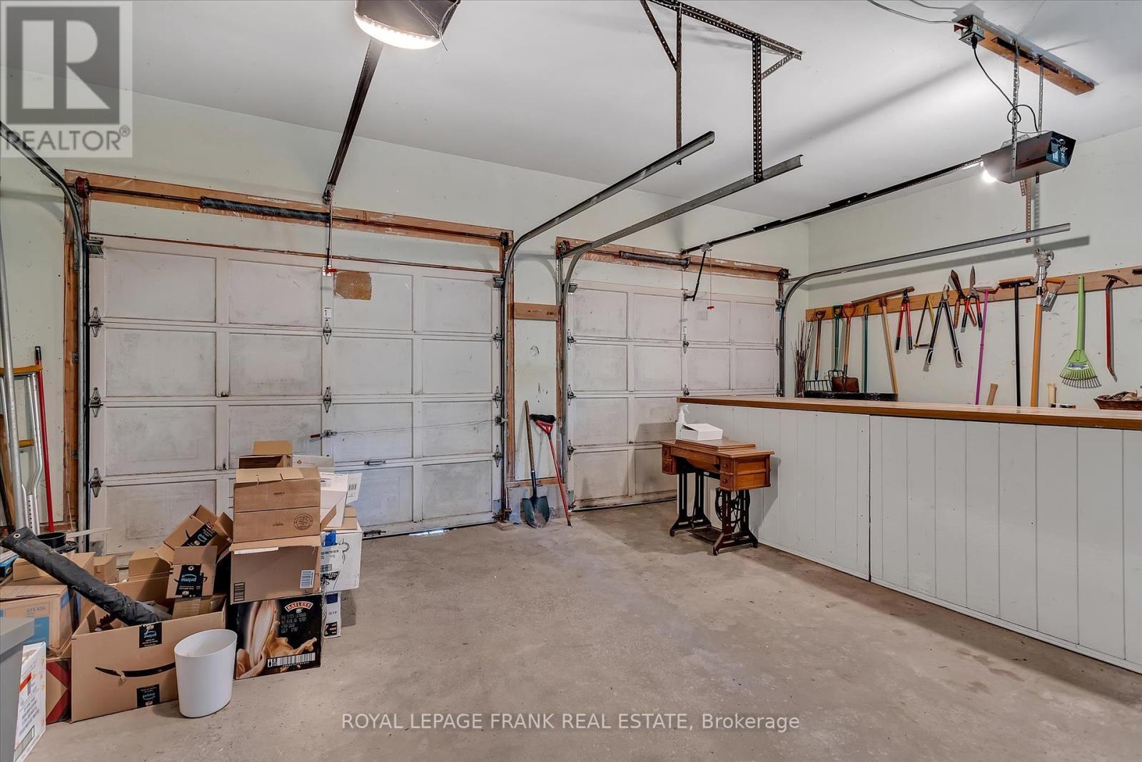 












102 EDWINA DRIVE

,
Trent Lakes,




Ontario
K0M1A0

