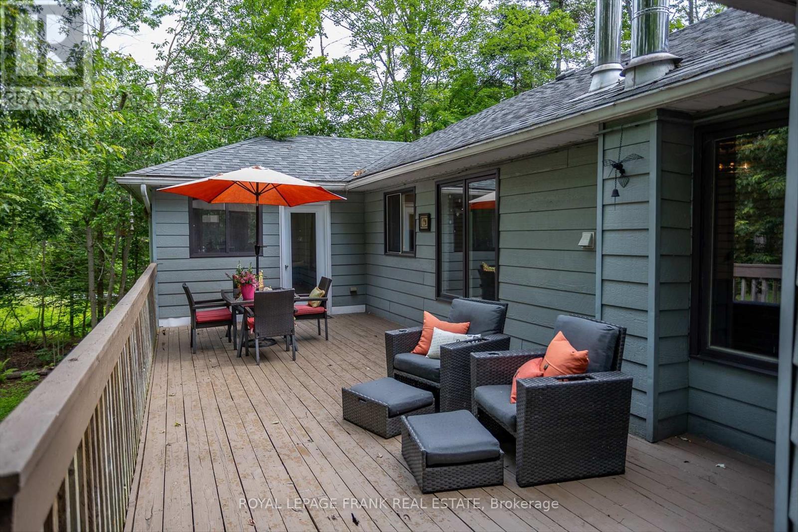 












102 EDWINA DRIVE

,
Trent Lakes,




Ontario
K0M1A0

